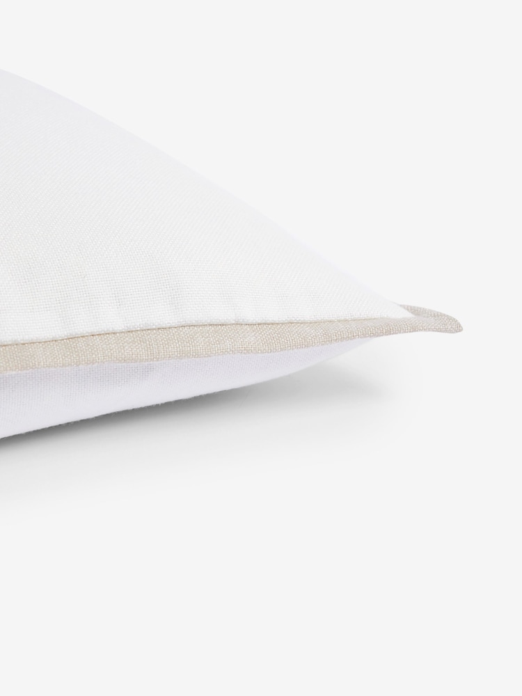 White 50 x 50cm Dalby Contrast Edge Cushion - Image 4 of 4