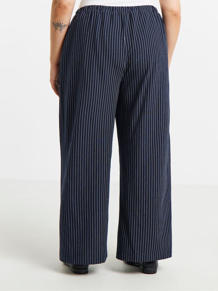 Pantalon ample à fines rayures Simply Be - Image 2 de 4 Pantalon ample à fines rayures Simply Be - Image 2 de 4