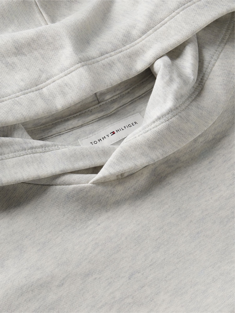 Grau - Tommy Hilfiger – Heritage-Kapuzenpullover mit Flagge - Bild 8 von 8 Grau - Tommy Hilfiger – Heritage-Kapuzenpullover mit Flagge - Bild 8 von 8