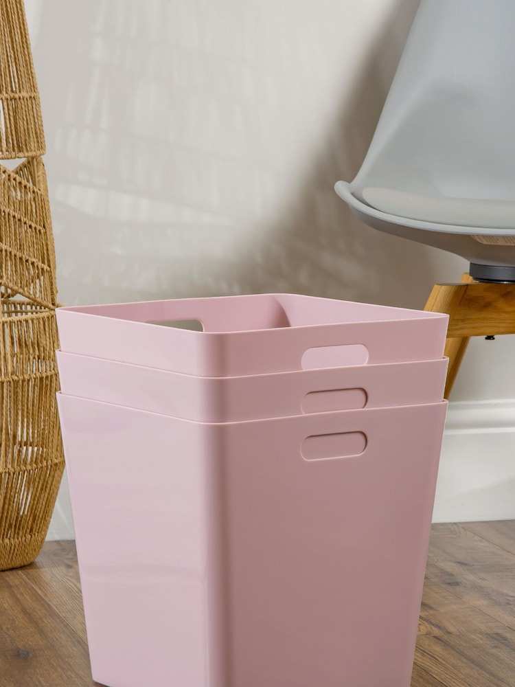 Wham Set of 3 Pink Large Cube Plastic Storage Baskets - Image 2 of 4 Wham Set of 3 Pink Large Cube Plastic Storage Baskets - Image 2 of 4