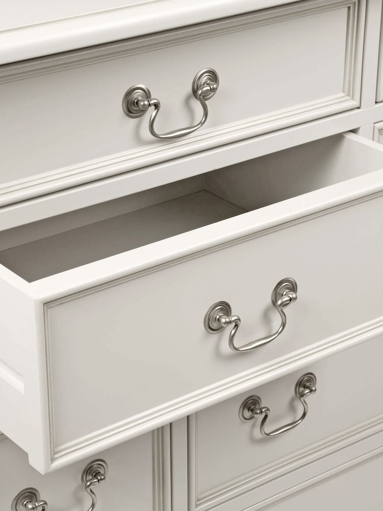 Laura Ashley Dove Grey Clifton 6+4 Drawer Chest - Image 4 of 4