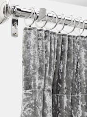 6 Pack Chrome 28mm Noise Reducing Chrome Curtain Pole Rings - Image 1 of 3