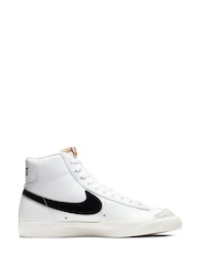 Bela - Srednje visoki športni copati Nike Blazer  - Slika 2 iz 12