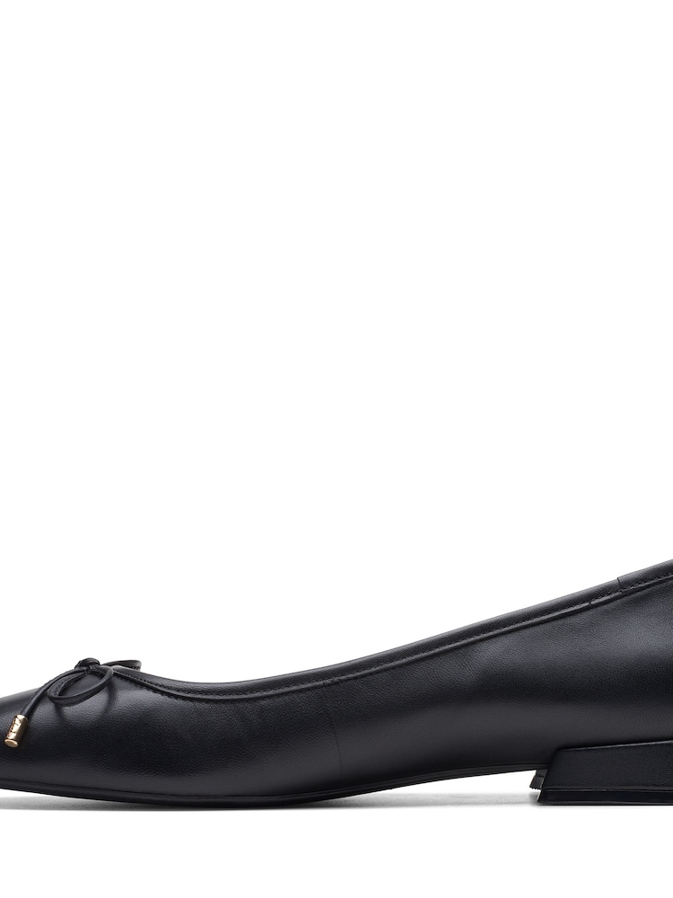 Clarks Black Patent Ubree15 Step Shoes - Image 2 of 6