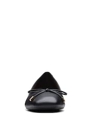 Clarks Black Patent Ubree15 Step Shoes - Image 5 of 6