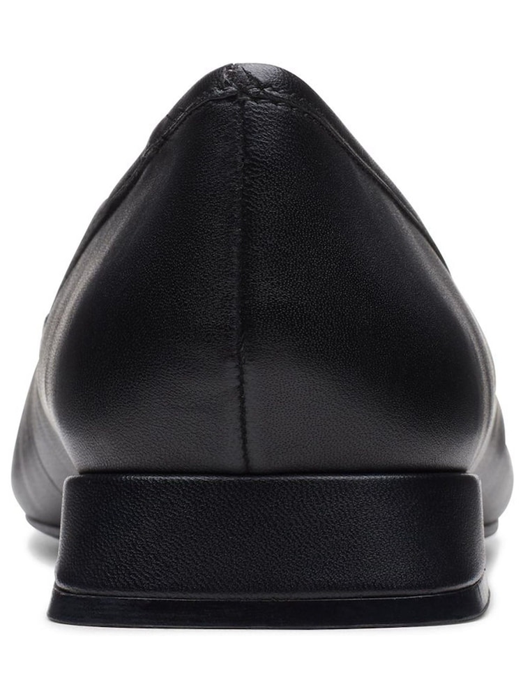 Clarks Black Patent Ubree15 Step Shoes - Image 6 of 6