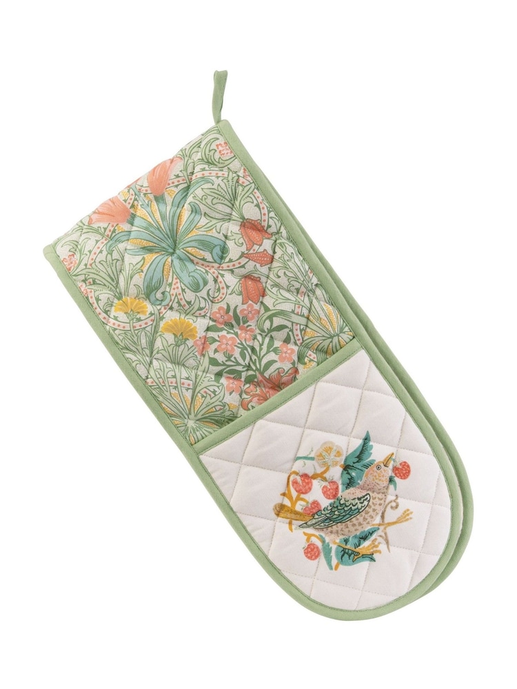 William Morris At Home Green Kitchen Garden Double Oven Gloves - Image 2 of 5 William Morris At Home Green Kitchen Garden Double Oven Gloves - Image 2 of 5