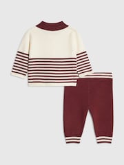 طقم كنزة بولو مخطّطة وبنطلون رياضي من River Island - صورة 3 من 5