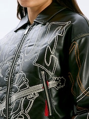 True Religion Relaxed Embroidered Buddha Faux Pu Jacket - Bilde 3 av 4