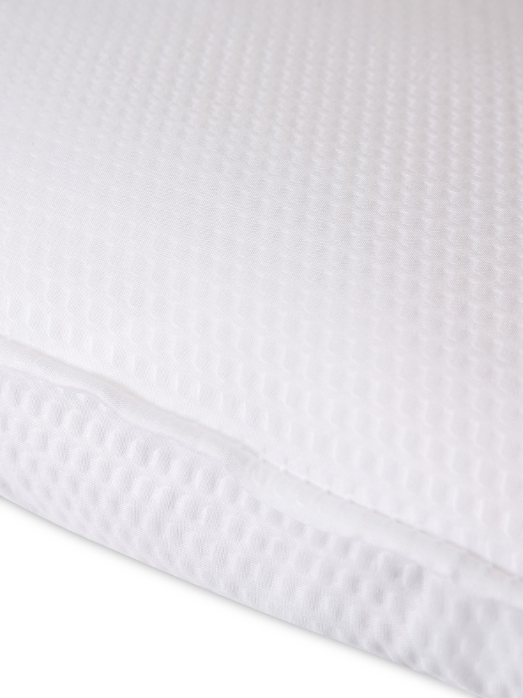 Fine Bedding Company Breathe Modal Blend All Season Duvet - Image 3 of 3
