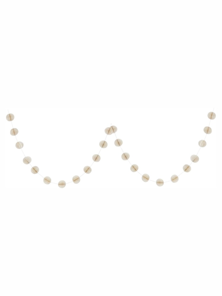 Garden Trading Warm White Maddox Christmas Pom Garland - Image 3 of 3 Garden Trading Warm White Maddox Christmas Pom Garland - Image 3 of 3