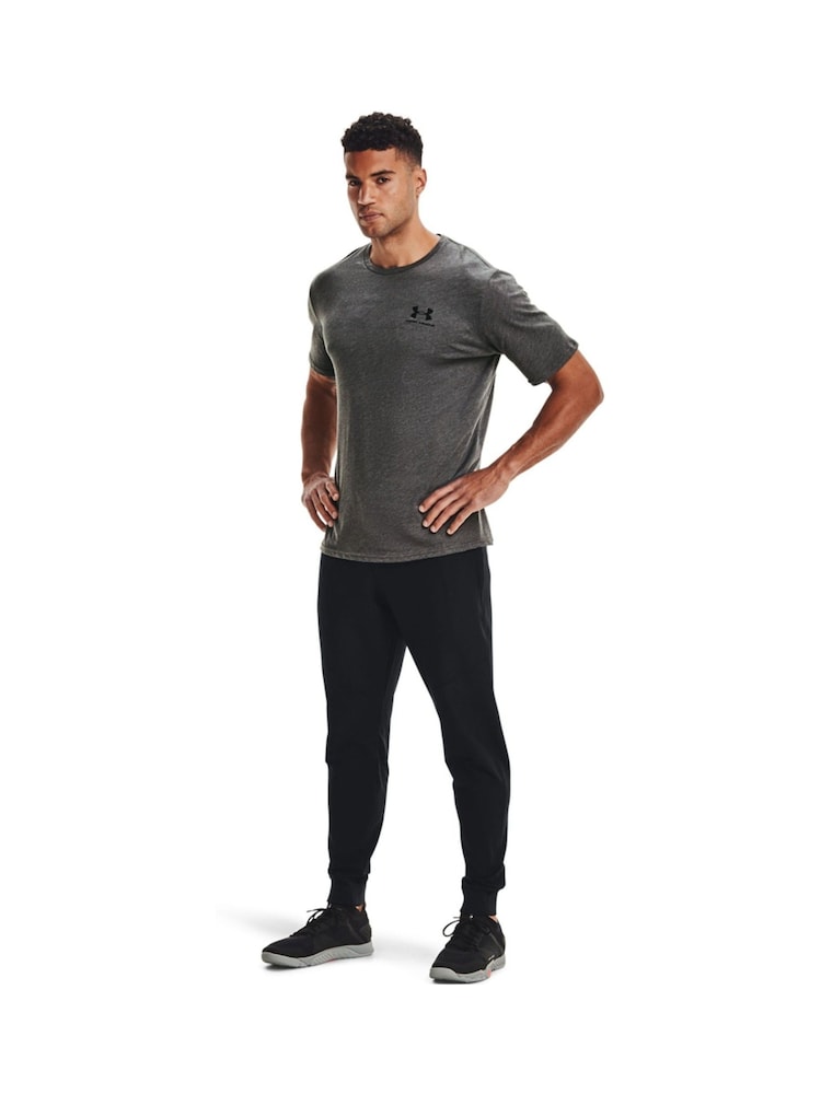 Серый - Футболка в спортивном стиле с логотипом на груди слева Under Armour - Image 1 of 5