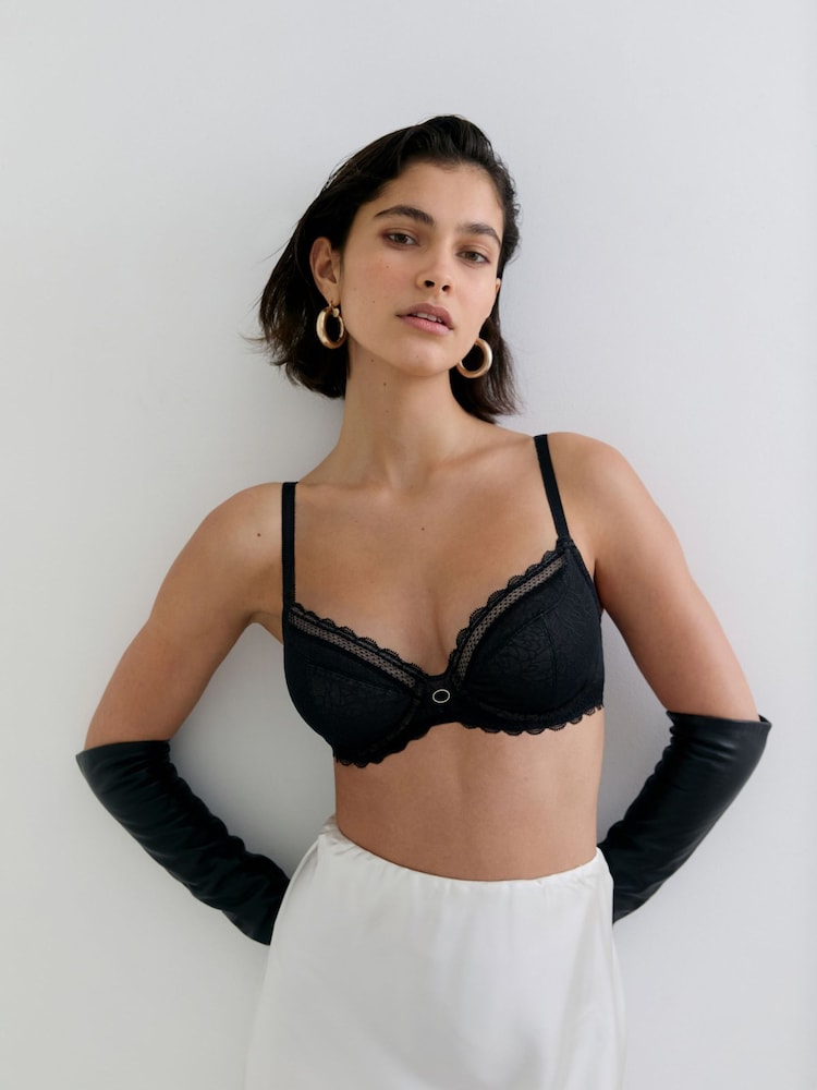 Chantelle Black Belle Plunge Full Cup Underwired Bra - Image 1 of 6