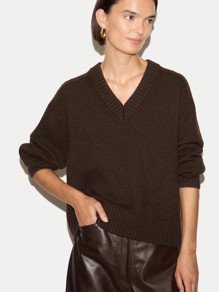 Maro - Jigsaw Wool Cashmere Blend V-Neck Jumper - Imaginea 1 din 5 Maro - Jigsaw Wool Cashmere Blend V-Neck Jumper - Imaginea 1 din 5