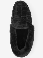 Black Dogtooth Faux Fur Lined Moccasin Slippers - Image 4 of 5