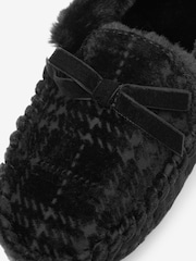 Black Dogtooth Faux Fur Lined Moccasin Slippers - Image 5 of 5