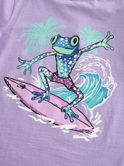 Grenouille surfeuse violette - T-shirt graphique à manches courtes coupe régulière 100% coton (3-16ans) - Image 3 of 3