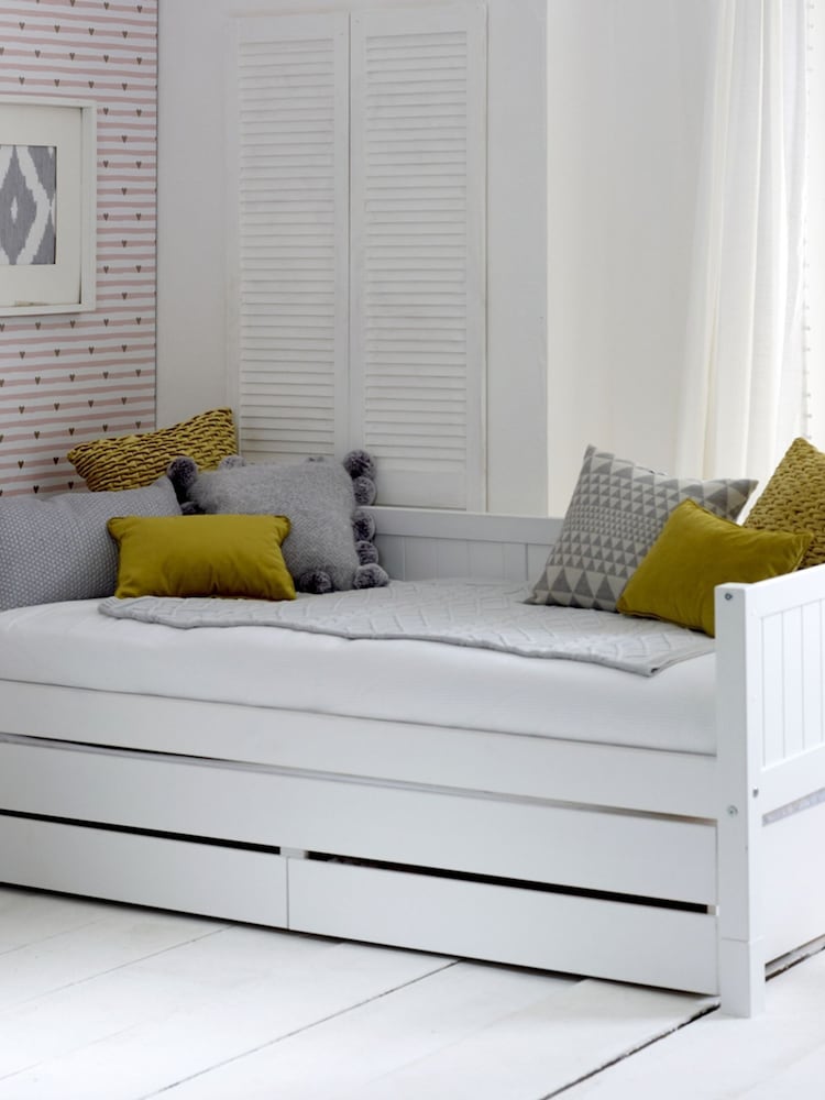Flexa Kids White Avenue Kids Nordic Daybed With Storage Drawers And Pull-Out Bed - Image 1 of 4