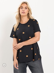 Yours Curve Black Core Pumpkin Embroidered T-Shirt - Image 1 of 6