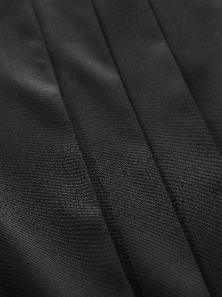 Black Mid Rise Wide Leg Pleated Trousers - Image 7 of 7