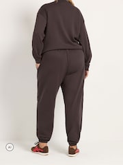 Marron - Pantalon de jogging Yours Curve coordonné à poignets - Image 4 sur 7