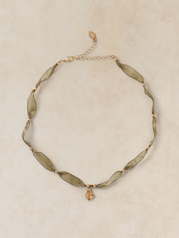 White Stuff Mimi Ribbon Charm Necklace - صورة 1 من 2