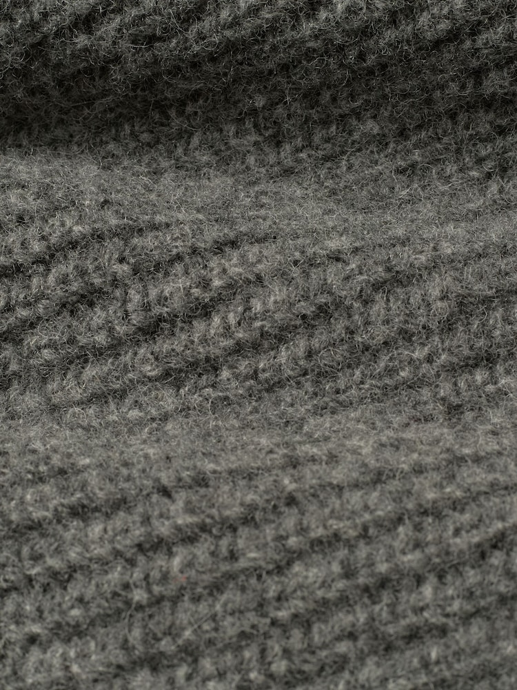 Celtic & Co. Grey Ribbed V-Neck Jumper - Image 6 of 6