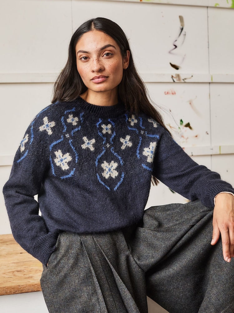 Celtic & Co. Blue British Wool Abstract Floral Jumper - Image 1 of 7 Celtic & Co. Blue British Wool Abstract Floral Jumper - Image 1 of 7