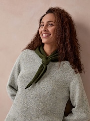 Жасыл - Celtic & Co. Supersoft Triangle Scarf - 4суретінің 2 суреті