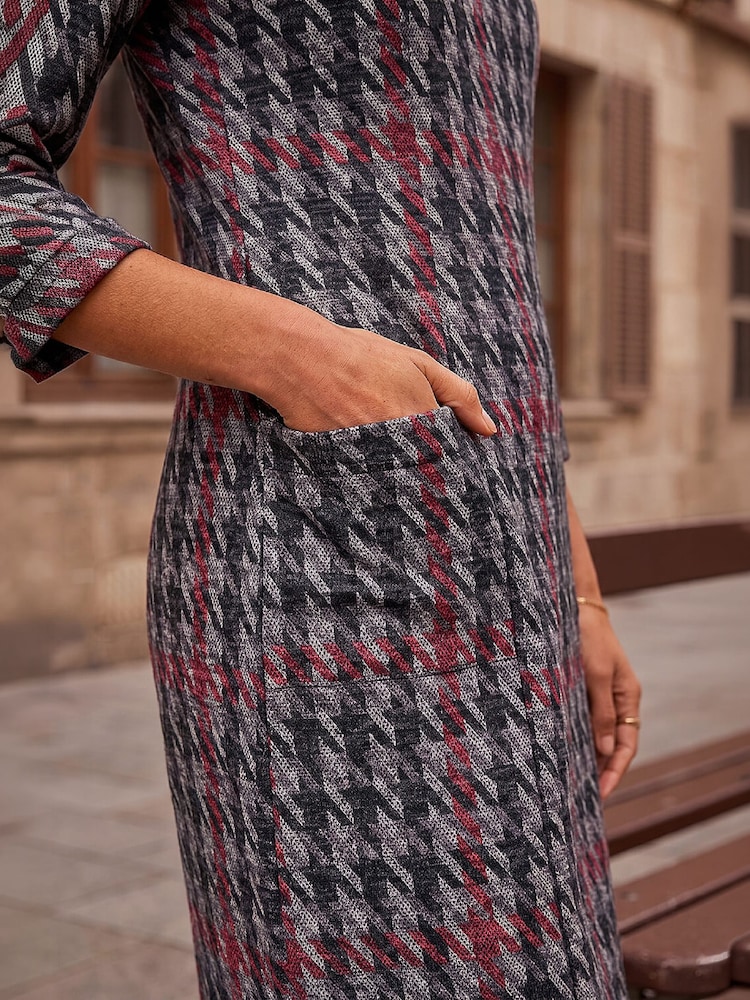 Roman Red Houndstooth Pocket Shift Stretch Dress - Image 4 of 4 Roman Red Houndstooth Pocket Shift Stretch Dress - Image 4 of 4