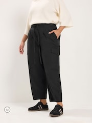 Sort - Yours Curve Cargo Bukser i bomuldspoplin - Billede 1 af 6