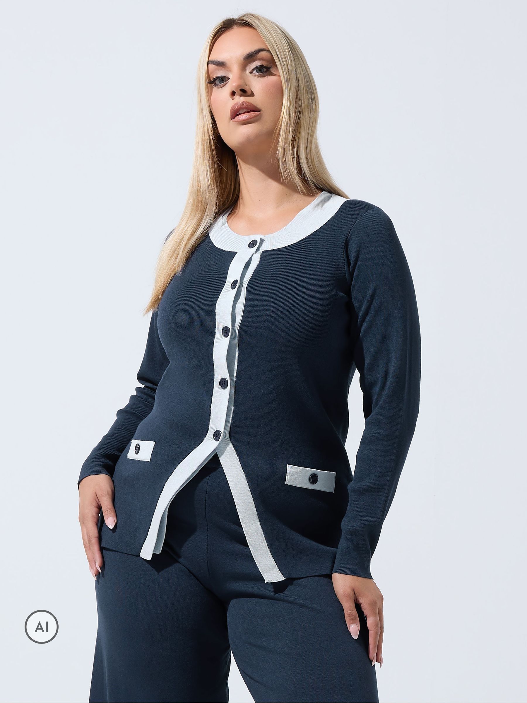 Yours Women's Dark Navy Contrast Knitted Top In | Size: 26-28 - Image 6