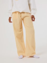 Skinnydip White Disney Winnie The Pooh Cosy Sweatshirt and Trousers Set - Image 4 of 5