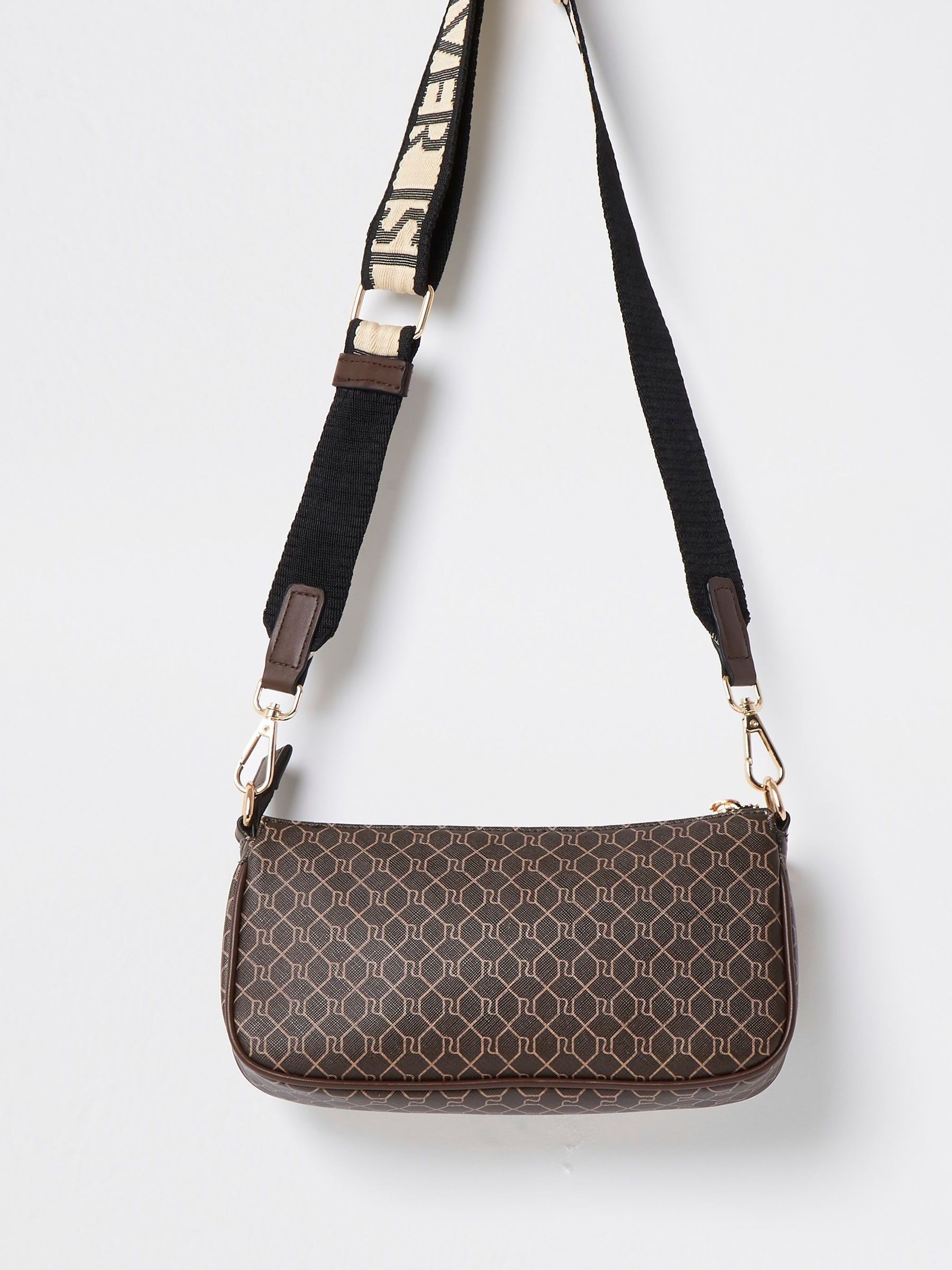 River island saddle bag top