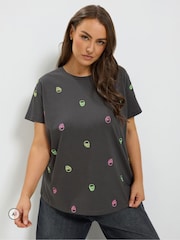 Yours Curve Core Skull Embroidered T-Shirt - 6суретінің 1 суреті