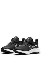Nike Black/White Star Runner 3 Junior Trainers - Image 3 of 9