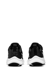 Nike Black/White Star Runner 3 Junior Trainers - Image 5 of 9