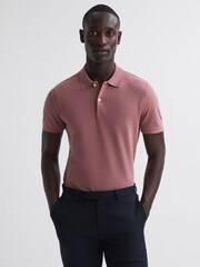 Reiss Dusty Rose Peters Slim Fit Garment Dyed Embroidered Polo Shirt - Image 4 of 6