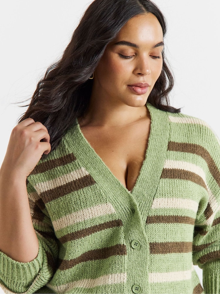 Simply Be Stripe Fluffy Boyfriend Cardigan - Billede 2 af 4 Simply Be Stripe Fluffy Boyfriend Cardigan - Billede 2 af 4