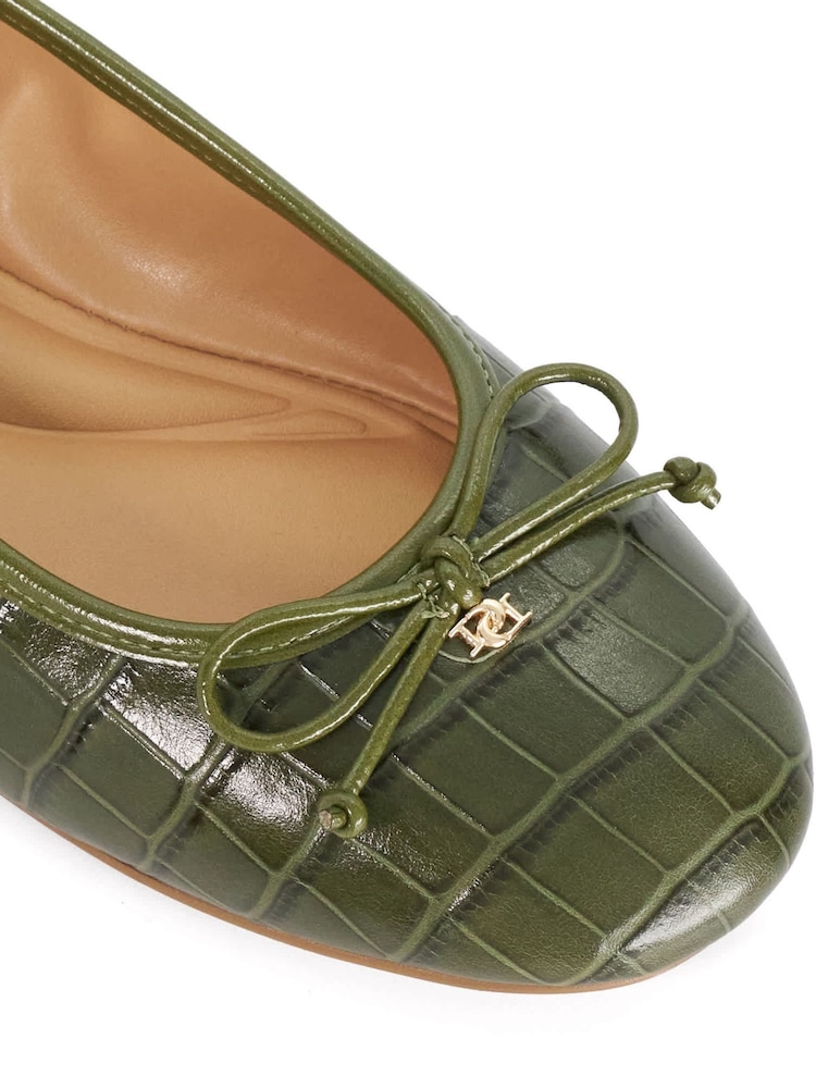 Dune London Green Regular Fit Leather Helenne Ballet Pumps - Image 5 of 5