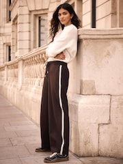 Ruskea - Mint Velvet Side Stripe Barrel Trousers - Kuva 3 / 7