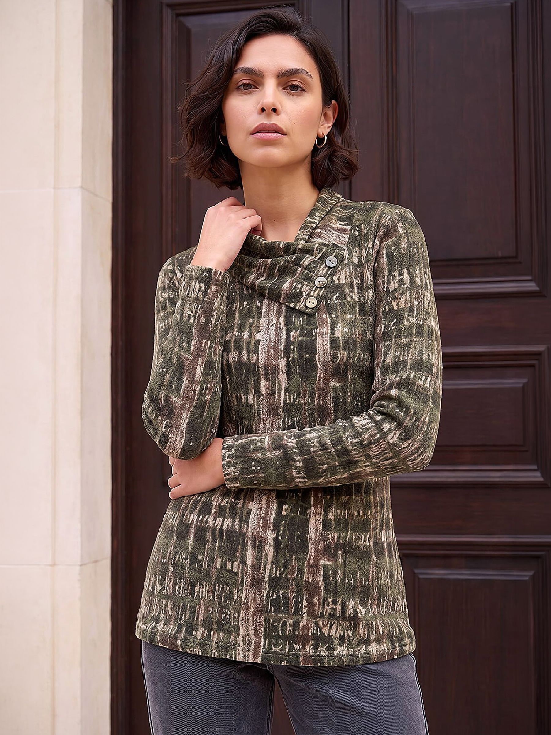 Roman Women's Khaki Abstract Snit Top In | Size: 16 - Image 3
