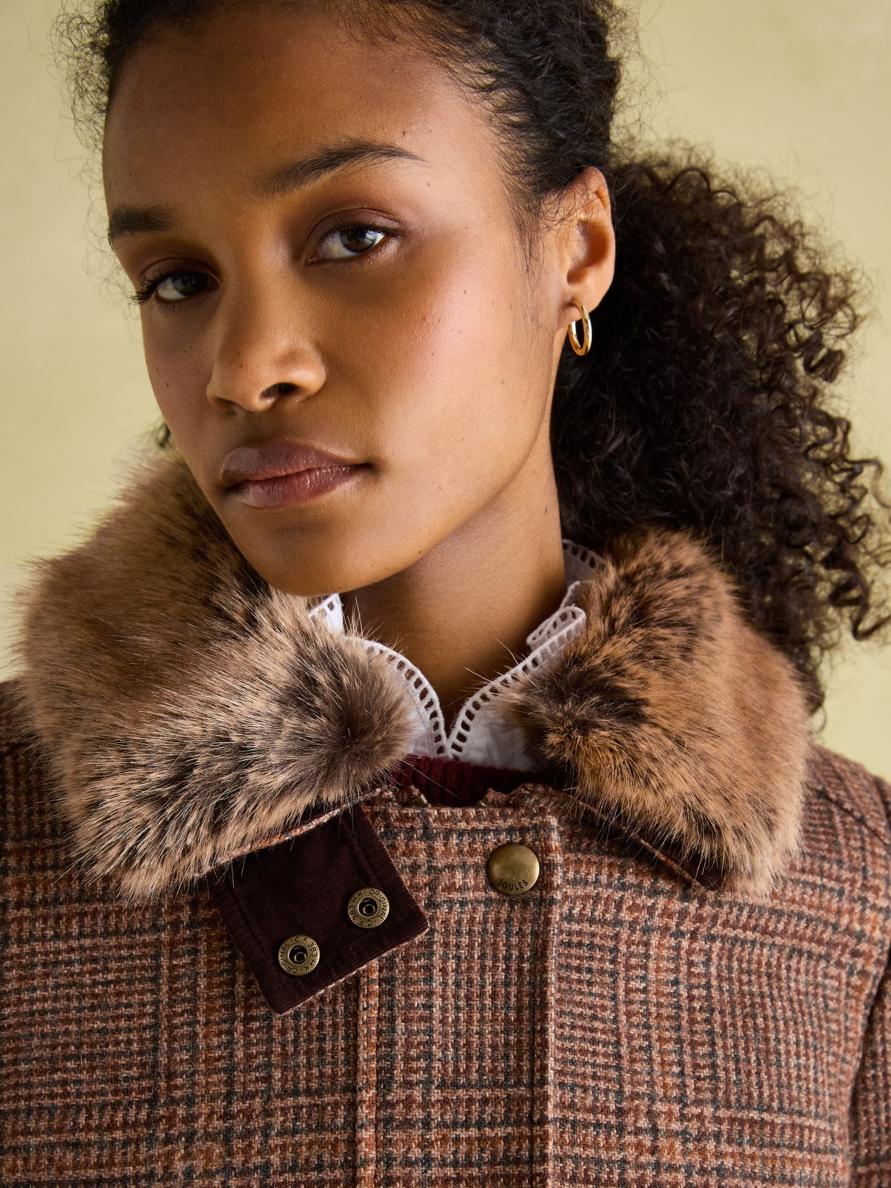 Tweed jacket with fur collar deals