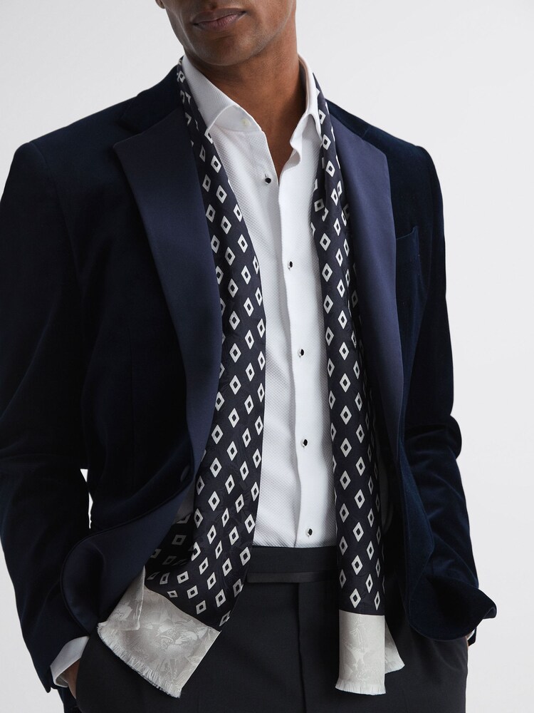 Reiss Midnight Palmaria Silk Jacquard Scarf - Image 2 of 4