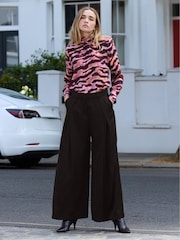 Baukjen Red Cece Strong Shoulder Blouse - Image 3 of 4