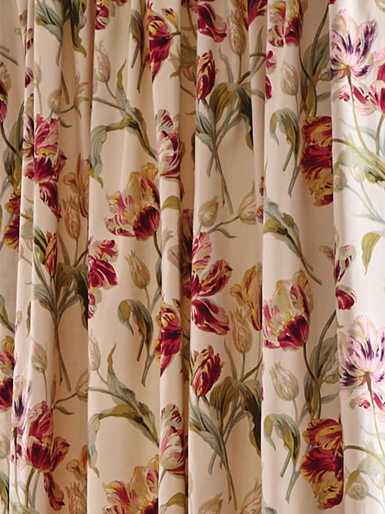 Laura Ashley Cranberry Red Gosford 100% Cotton Pencil Pleat Pencil Pleat Curtains - Image 3 of 3