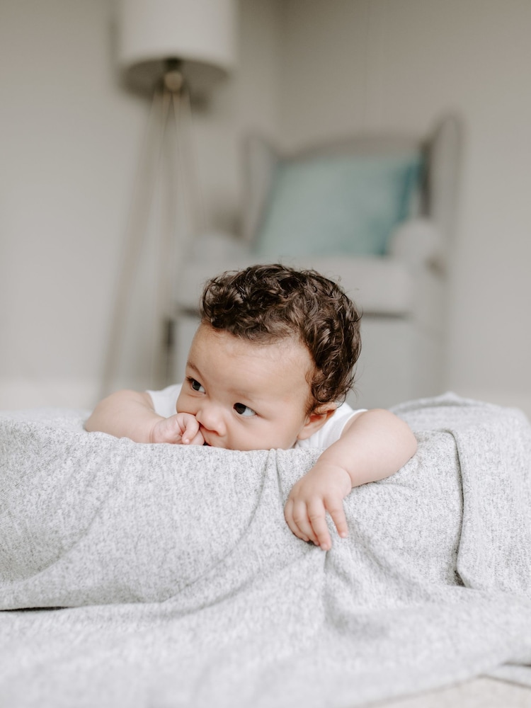 aden + anais™ Grey Snuggle Knit™ Large Blanket - Image 2 of 3