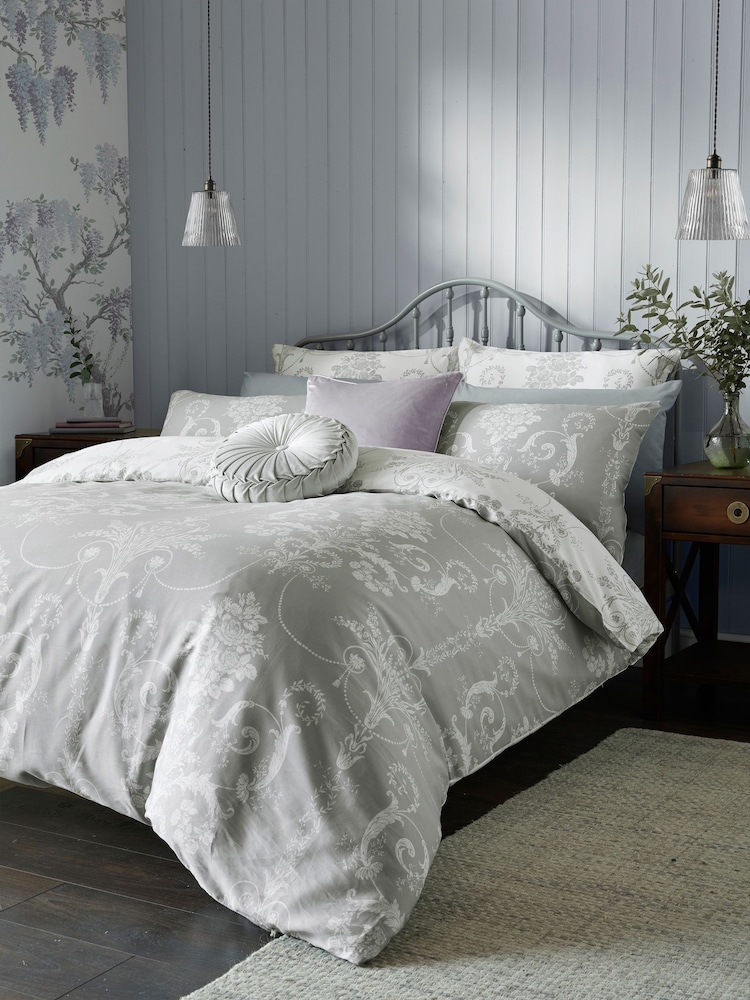 Laura Ashley 100% Cotton Sateen Josette Duvet Cover and Pillowcase Set - Изображение 1 из 2