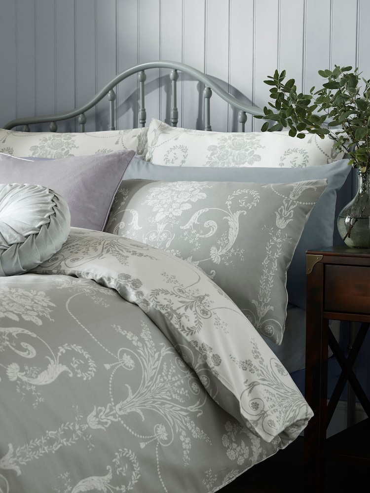 Laura Ashley 100% Cotton Sateen Josette Duvet Cover and Pillowcase Set - Изображение 2 из 2