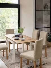 Classic Cream Malvern Malvern Oak Effect 4 to 6 Seater Extending Dining Table - Image 1 of 6